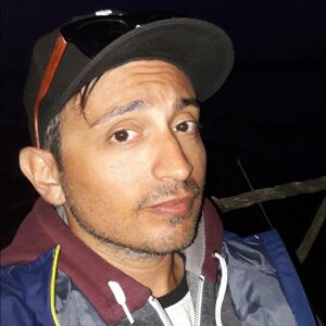 André